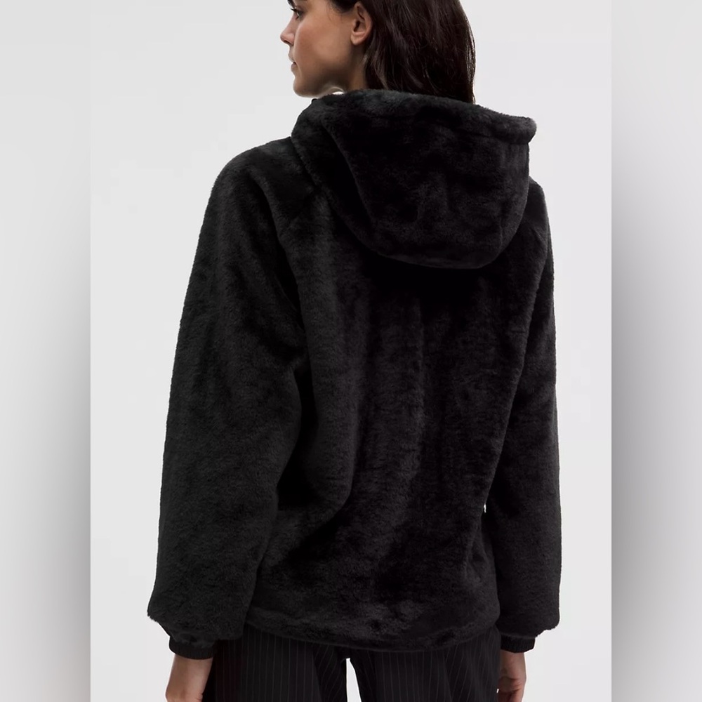 Lululemon Faux Fur Full-Zip Hoodie (M) - Picture 7 of 10